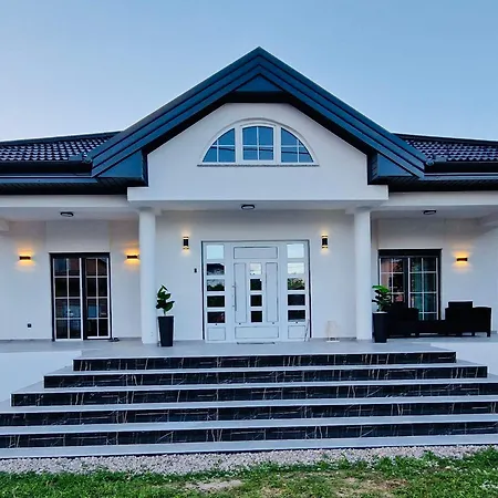 Breza Villa